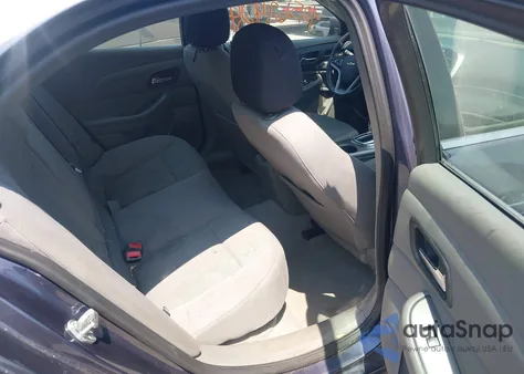 2013 Chevrolet Malibu 1Ls z USA, uszkodzony, nr VIN 1G11B5SA9DF284208